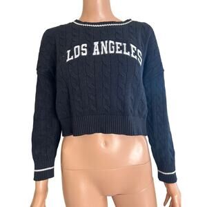 Juniors' Faded Rose Cable Knit Cropped Crewneck Sweater Los Angeles black SZ M